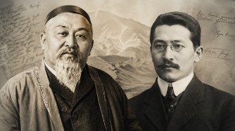Абай насыбай атып, Міржақып кальян шеккен - блогер