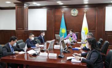 Гүлшара Әбдіқалықова тұрғындарды қабылдады