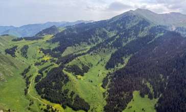 Тау туризмінің жаһандық көшбасшысы Алматыда әлемдік деңгейдегі курорт салады