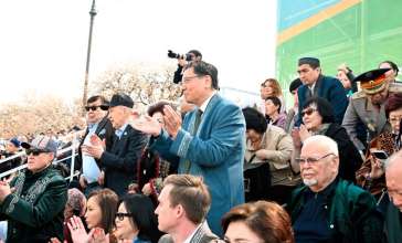 Аким Алматы Ерболат Досаев посетил праздничные мероприятия, посвященные Наурыз мейрамы