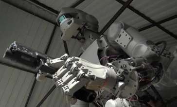 俄罗斯拟于2025年前组建战斗机器人部队