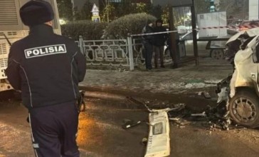 Астанада автобус апатқа ұшырап, бір адам қаза тапты