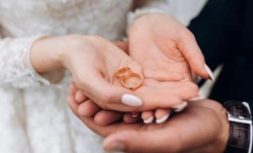 Қазақстандық танымал актер бір уақытта екі әйелмен некеде болғанын растады