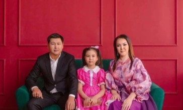 “Тұсауымды Салтанат Байқошқарова кесті”: Жұлдызай Дүйсенбиева тұрмысқа қалай шыққанын айтты