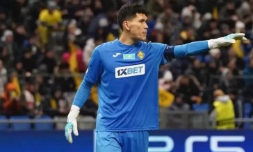 Тарихта алғаш рет қазақ қақпашысы Чемпиондар лигасының үздік ойыншысы атанды