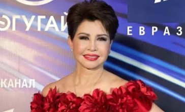 “Сахнамен ресми түрде қоштасармын”: Роза Рымбаева ел күтпеген мәлімдеме жасады