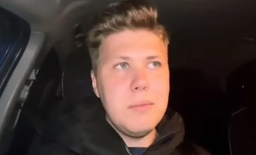 “5 секундтық видео үшін 1,5 миллион сұрады”: Блогер Балалар үйіне барудан бас тартқан әншілер туралы шындықты жайып салды