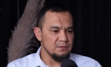 "31 балам бар": Дарын Мубаров төрт әйелінен қанша ұрпақ сүйгенін ашып айтты (ВИДЕО)