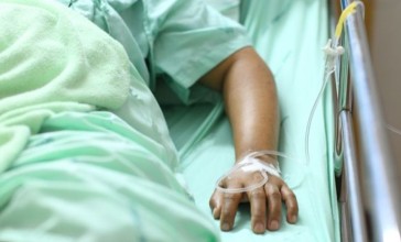 Алматыда студент мұғалімді пышақтап кеткен