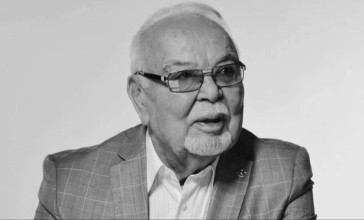 "Қазақ өлген адамды шығарып салудан мықты": Асанәлі Әшімовтің жеке жазбалары тарап кетті