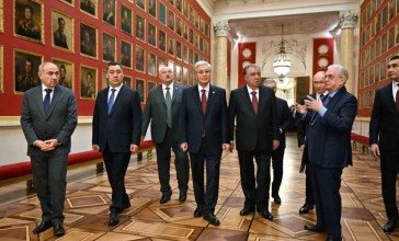 Қасым-Жомарт Тоқаев пен ТМД басшылары Эрмитажды аралады