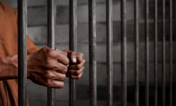 “Қазанмен ұрған”: Алматыда ер адам әйелі мен 6 жасар қызын аса қатігездікпен өлтірді