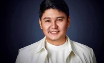 Бейбіт Қорған балаларын тұңғыш рет халық алдына шығарды