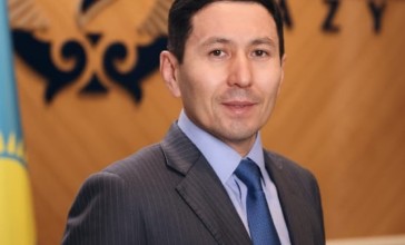 "Самұрық-Қазына" басшысы үш жылда 800 миллион теңгеден астам табыс тапқан