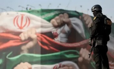 Араб елдері Трампты шабуыл жасамауға және «Иранға мүмкіндік беруге» көндірді