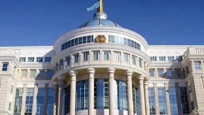 Шұғыл: Тоқаев барлық деңгейдегі мәслихаттардың өкілеттігін мерзімінен бұрын тоқтатты