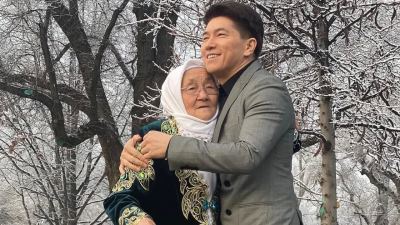 Әнші Сәкен Майғазиевтің анасы дүниеден өтті