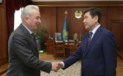 Украинамен әріптестік мығым | | Ortalyq.kz