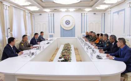 上合组织成员国国防部长会议在吉尔吉斯斯坦举行