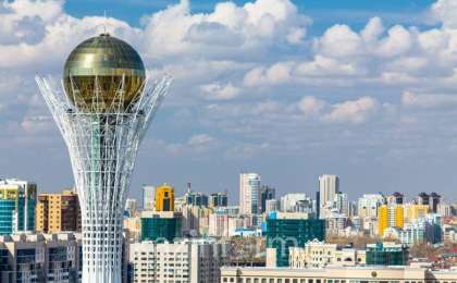 纳扎尔巴耶夫：哈萨克大地成为了世界文明的对话平台