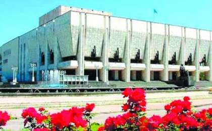 Мұхтар Әуезов театры Наурыз мейрамын атап өтеді