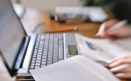 国际劳工组织：全球36%的劳动力每周工作时间超48小时