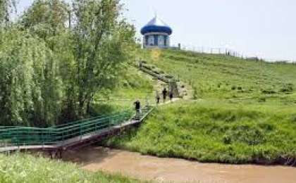 Көпшілік тәу етер киелі мекен...