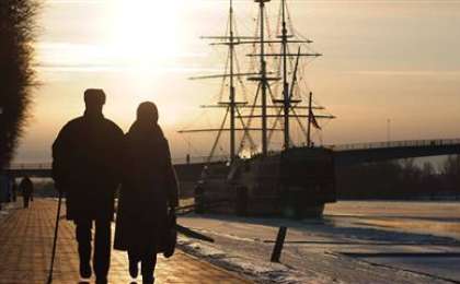 91 жастағы қария әйелімен сүйісемін деп істі болды