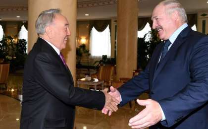 纳扎尔巴耶夫会见白俄罗斯总统卢卡申科