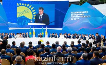 政府总理就社会保障举措落实情况进行汇报