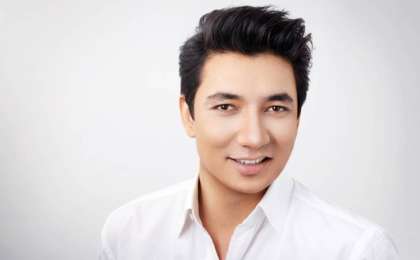 Алишер Каримов В океане глаз твоих тону (2019) mp3 скачать