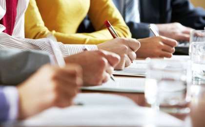 哈萨克文新拉丁字母规范培训课程在首都举行