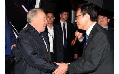 首任总统抵达东京将出席日本新天皇即位典礼