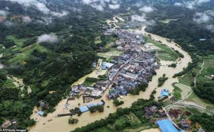 Видеошок: Лайлы су тасқыны кесірінен 4,5 млн адам зардап шегіп, 49 адам қаза тапқан