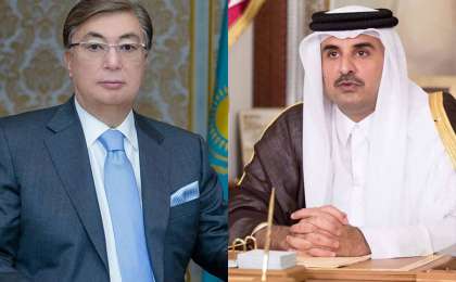 哈萨克斯坦总统与卡塔尔埃米尔通电话