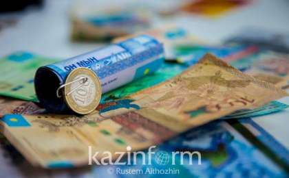 哈萨克斯坦人平均月收入18.6万坚戈