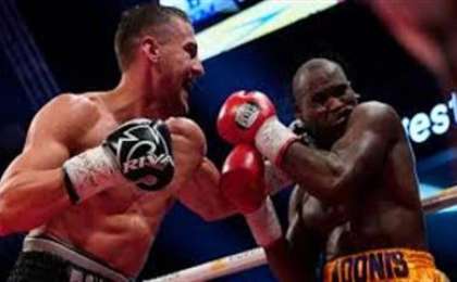 Әлем чемпионы нокаутқа түсіп, жансақтау бөлімінен бір-ақ шықты