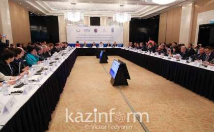 “司法系统人事政策未来前景”主题的圆桌会议努尔苏丹市召开