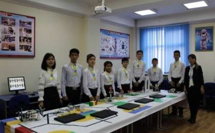 Президент күні қарсаңында Мақтарал ауданында үш ІТ сынып ашылды