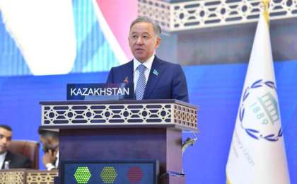 尼格马图林出席各国议会联盟大会并发表讲话