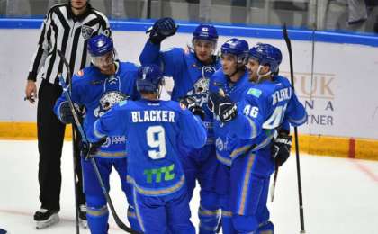 阿斯塔纳雪豹队获得总统杯国际冰球邀请赛冠军