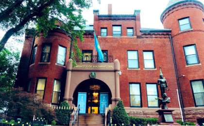 最后两个海外投票站完成投票