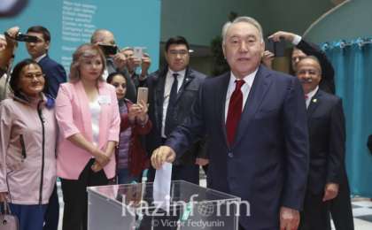 首任总统参与总统选举投票