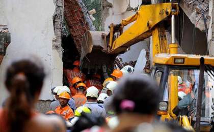 印度一房屋煤气罐爆炸造成至少10人死亡