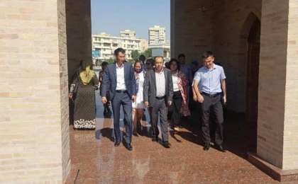 突厥斯坦州和乌兹别克斯坦加强旅游领域合作