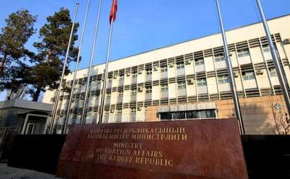 吉尔吉斯抗议白俄罗斯总统与巴基耶夫会晤