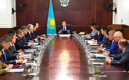 біздің құрам айқын нәтижелерге бағдар алған нақты істер Үкіметіне айналуы тиіс