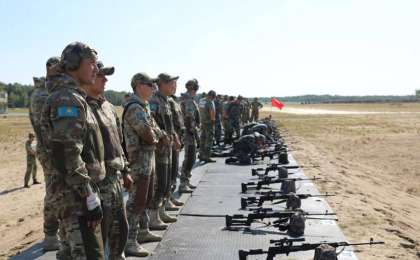 哈萨克斯坦官兵将参加在白俄举行的国际军事竞赛分赛项目