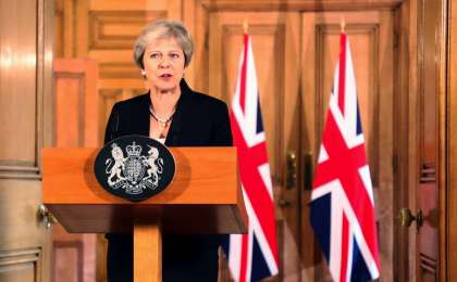 特雷莎·梅与反对党协商新脱欧方案