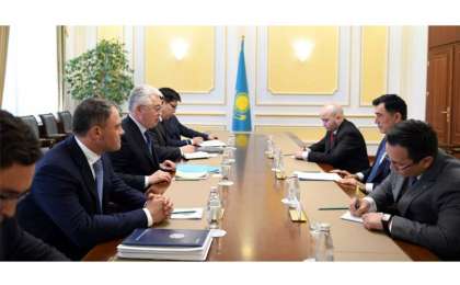 哈萨克斯坦外长会见上合组织观察员团团长